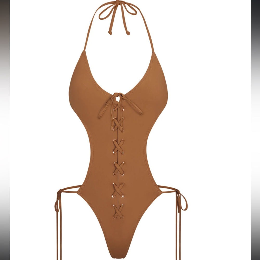 Skims almond monokini